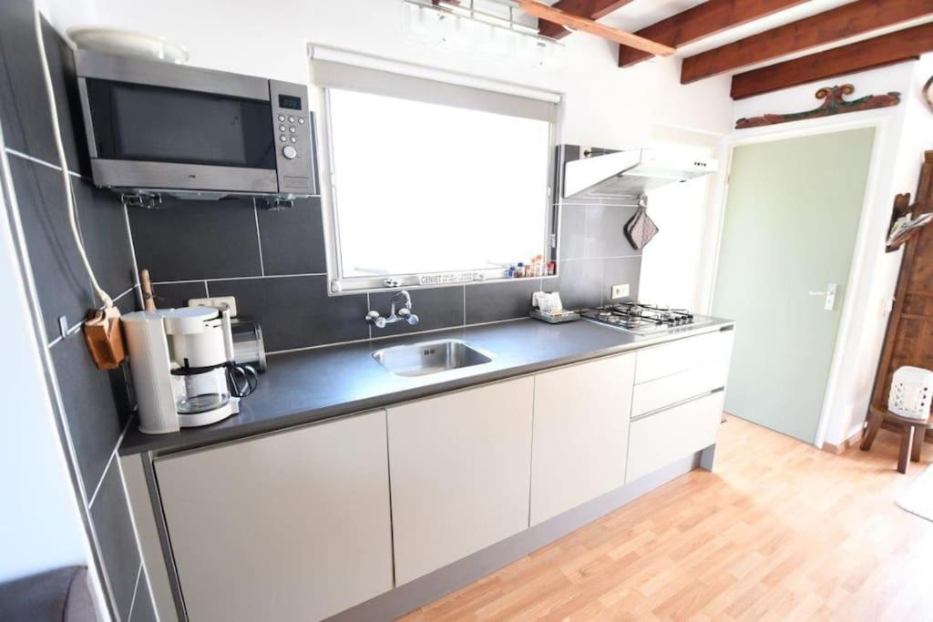 Vrijvakantiehuis Blumstraat 1 아흐테케르커 외부 사진